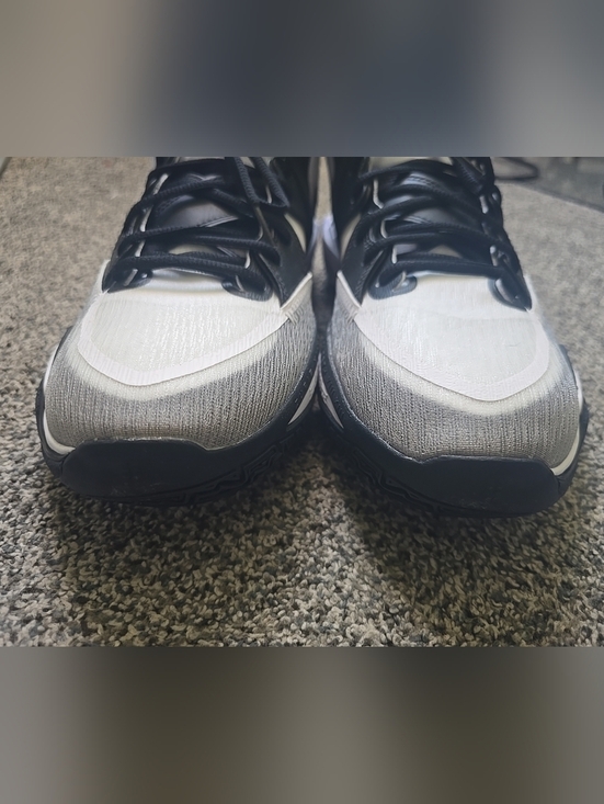 New without Box - Nike KYRIE INFINITY TB \'WHITE BLACK\'- Size 12 main image 3